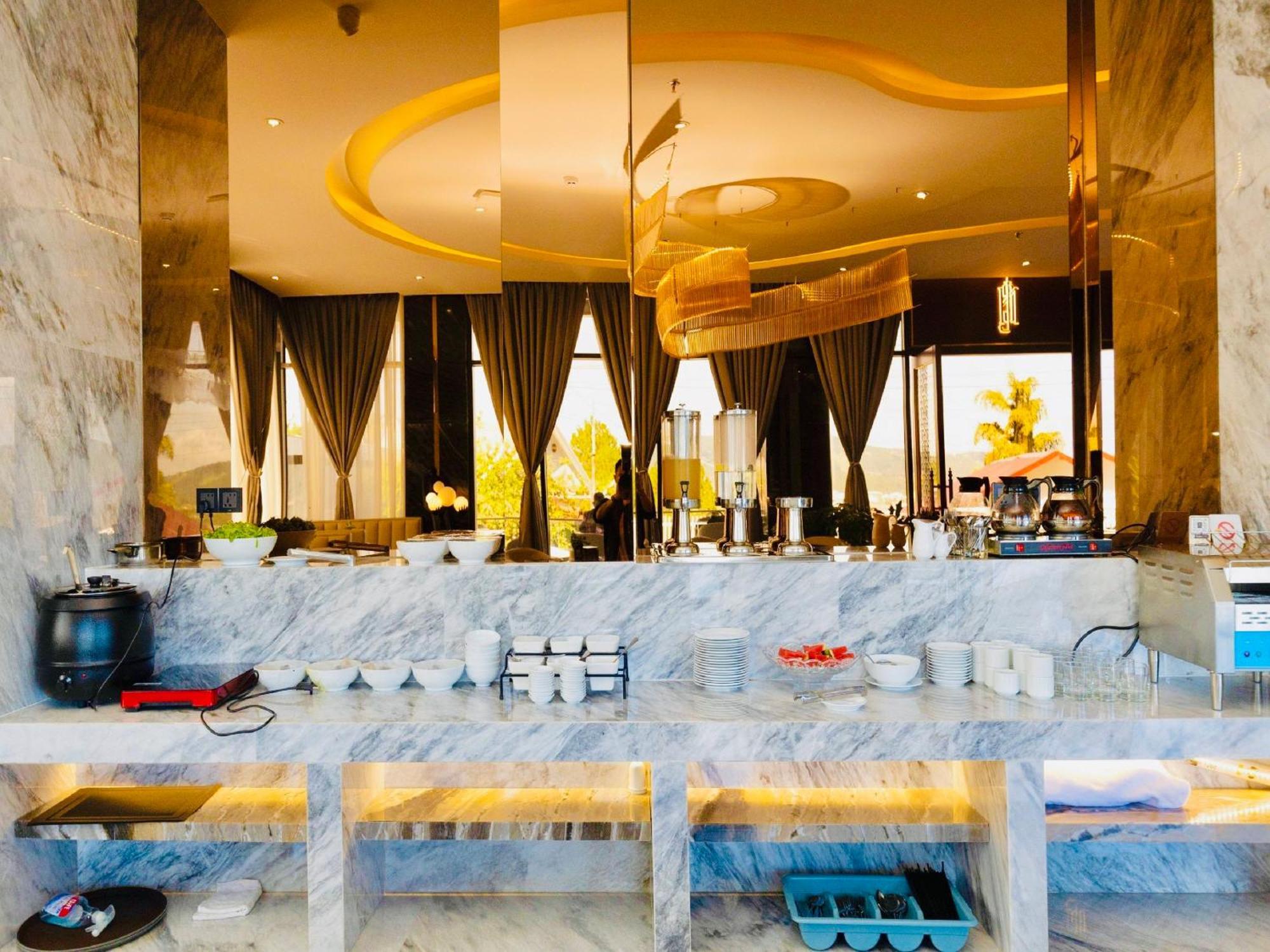 New Century Hotel - Dalat Extérieur photo